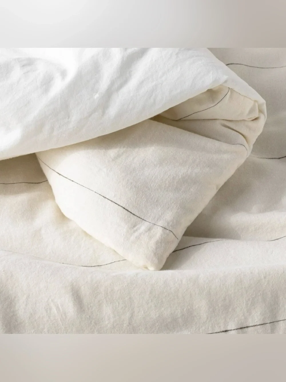 NWT Hearth & Hand Thin Stripe Duvet Cover with 2 Shams- King